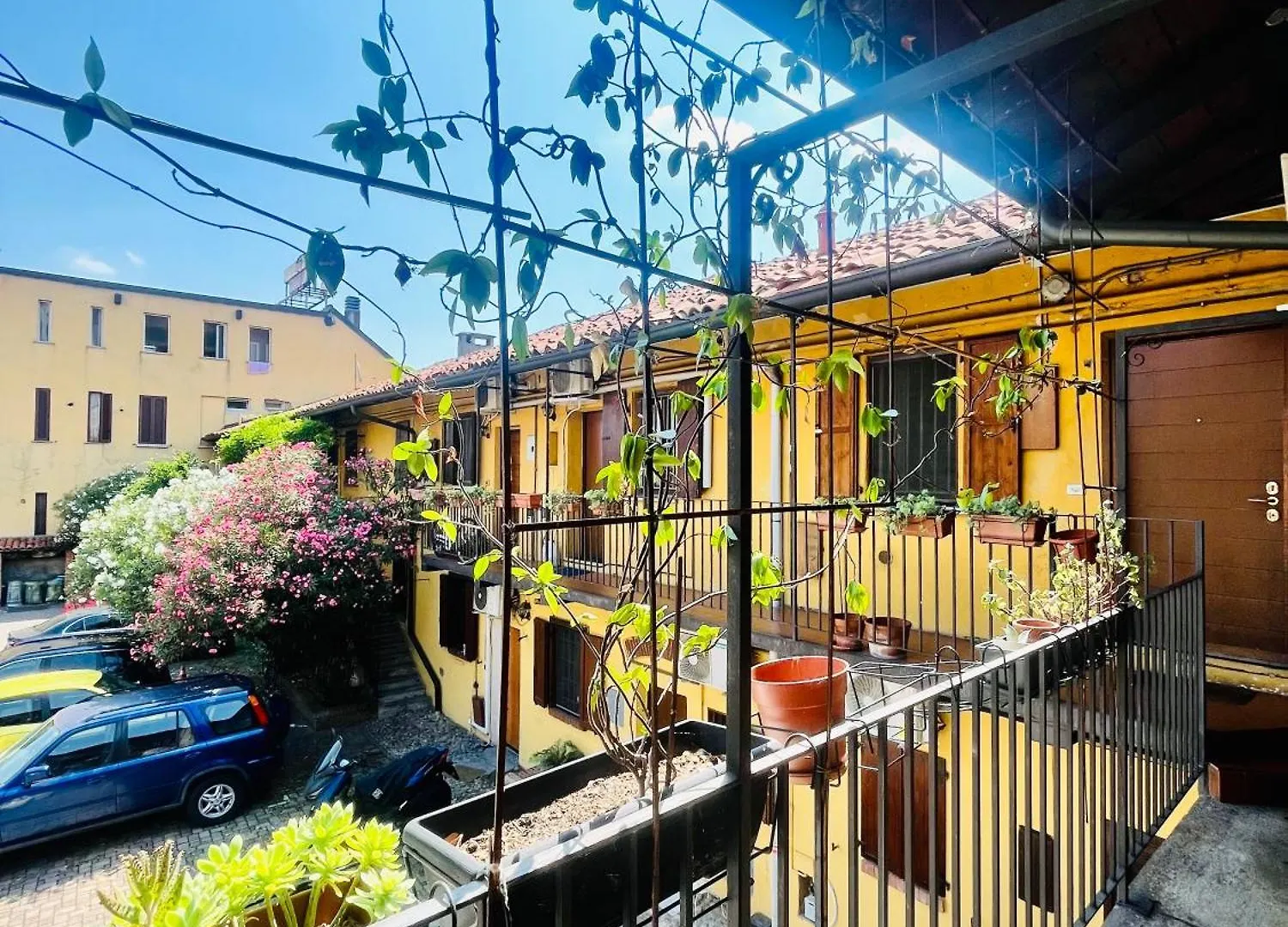 Cascina La Botanica Apartment Milan